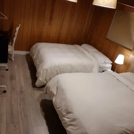 City Gardens Suites B&B-2